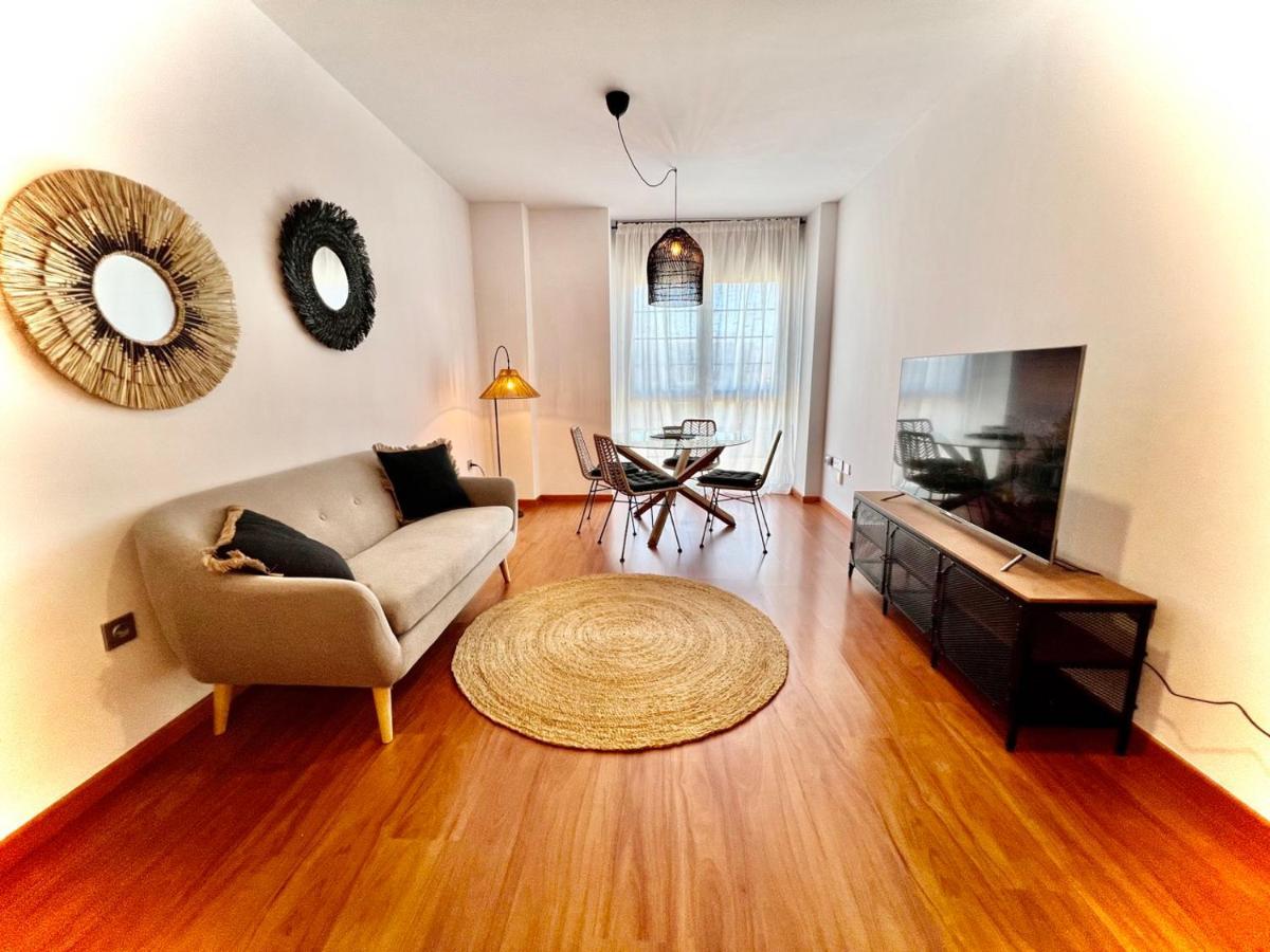 Homely Malaga Av Rosaleda Centro Historico Екстериор снимка