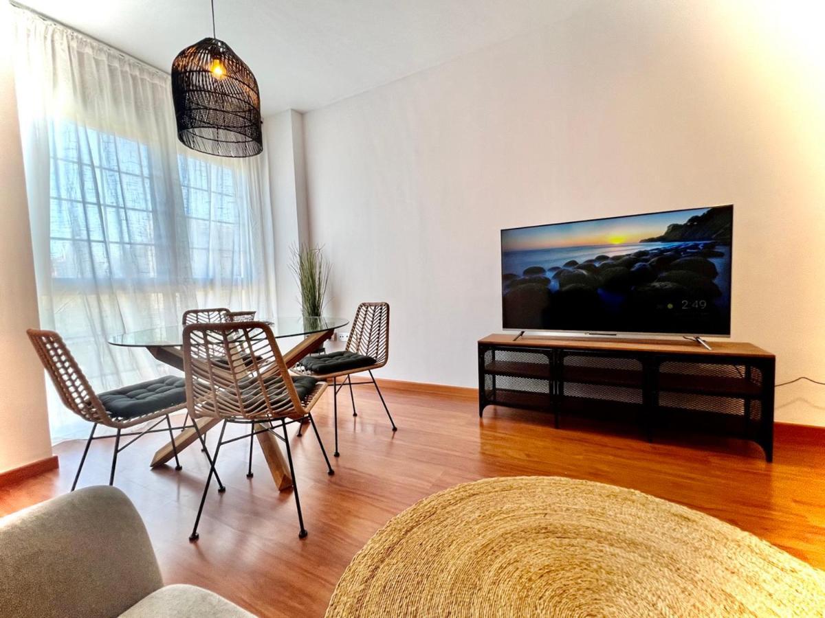 Homely Malaga Av Rosaleda Centro Historico Екстериор снимка