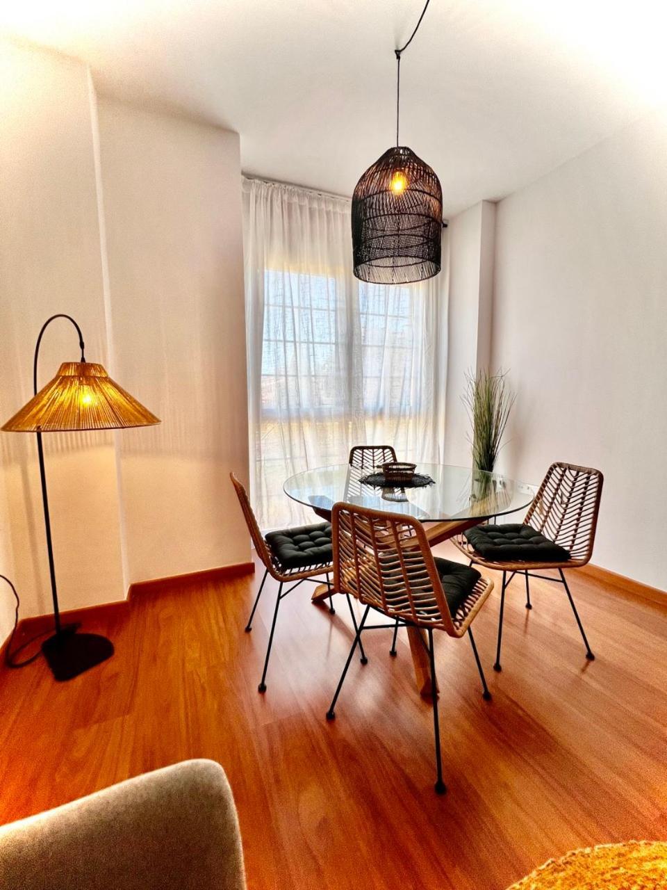 Homely Malaga Av Rosaleda Centro Historico Екстериор снимка