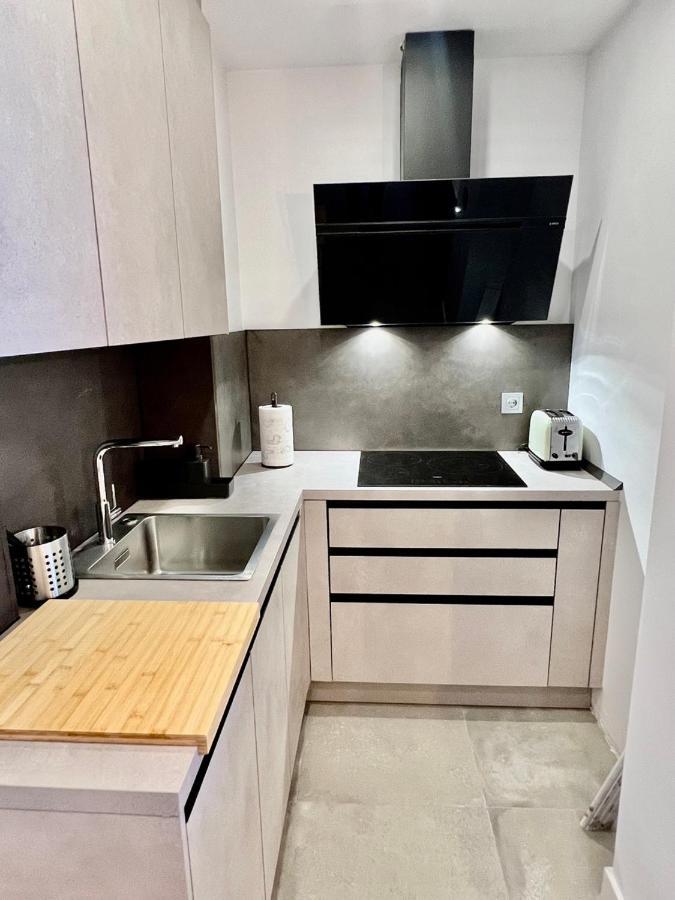 Homely Malaga Av Rosaleda Centro Historico Екстериор снимка